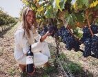 Interviu su Vittoria Rocca: apie šeimos misiją, meilę Apulijos žemei bei istorijas, slypinčias „Rocca“ vynuose